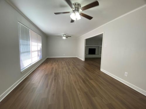 1103 Cedar St, Angleton TX  77515-5836 exterior