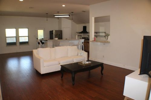 10104 Cougar Trl, Fort Worth TX  76108-4017 exterior