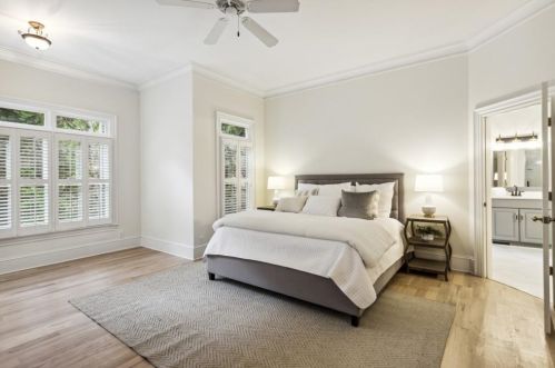 33 Habersham Cove Dr, Atlanta GA  30305-5402 exterior