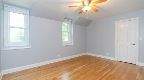 480 81 St, Willowbrook IL  60527-5985 exterior