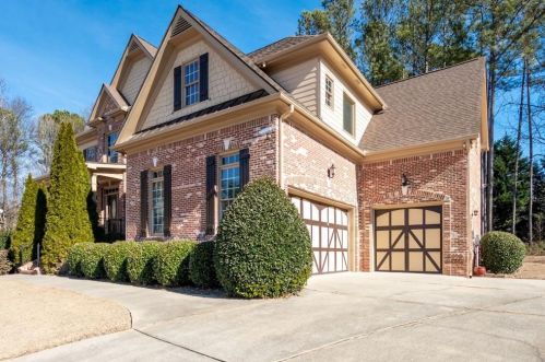 304 Stillwater Cv, Holly Springs, GA 30188-5957