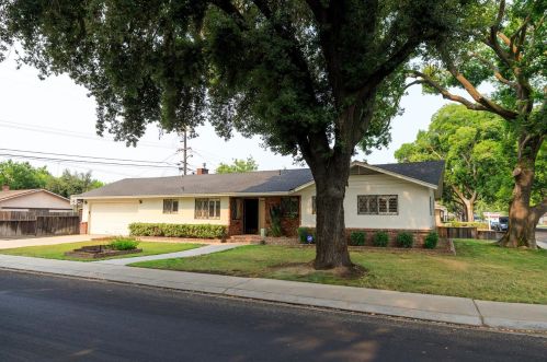 1209 Del Vale Ave, Modesto, CA 95350-4837