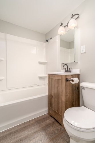 415 Hamilton St, Lorenzo IL  60481-1705 exterior