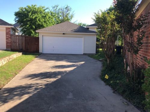 4513 Fountain Ridge Dr, Fort Worth, TX 76123-2915