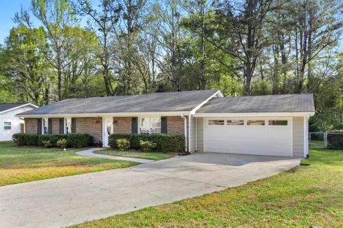 3793 Ensign Dr, Atlanta, GA 30341-1833