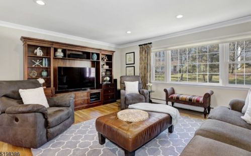 10 Sandy Ln, Dover NJ  07869-4732 exterior