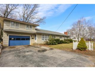 250 Haven Rd, Manchester, NH 03104-2828