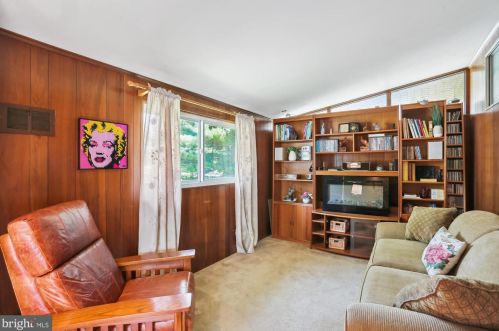 412 Sisson Ct, Silver Spring MD 20902-3151 exterior