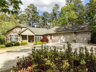 1051 Cedar Ridge Ln, Reynolds Plantation, GA 30642-5240