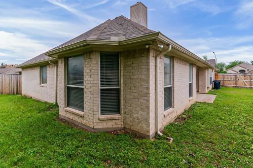 6937 Andress Dr, Fort Worth TX  76132-5031 exterior