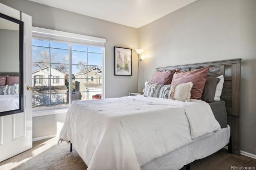21264 Belleview Pl, Denver CO  80015-6406 exterior