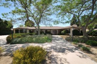 1618 Crestview Rd, Redlands, CA 92374-6460