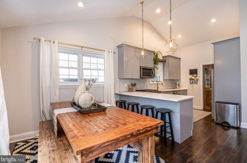 230 Bradley Ave, Haddonfield NJ 08033-2903 exterior