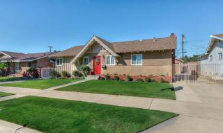 1409 Orange Grove Ave, Orange, CA 92867-7029