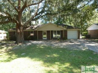 226 Larchmont Dr, Savannah, GA 31419-9614