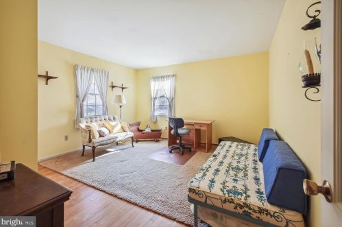 16 Severn Riv Rd, Severna Park MD 21146-4659 exterior