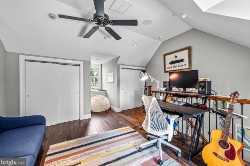 854 Front St, Philadelphia PA 19147-4341 exterior