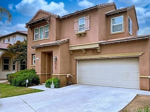 3712 Castillo De Leon, Perris, CA 92571-7556