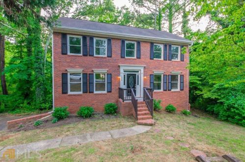 1570 Willow Ave, Marietta, GA 30066-6614