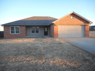 107 Chukker Dr, Pryor, OK 74361-9623