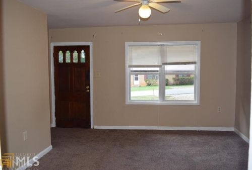 76 Camellia Dr, Newnan, GA 30263-5707