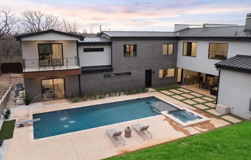 913 Thornridge Cir, Argyle TX 76226-2525 exterior