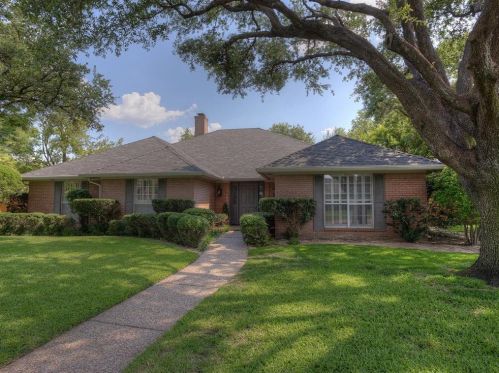 7236 Johnstone Ln, Fort Worth, TX 76133-6712