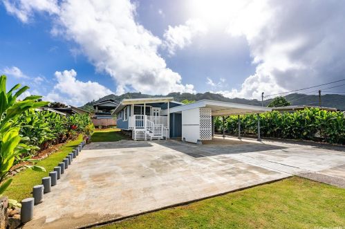 45132 Mokulele Dr, Kaneohe, HI 96744-2389