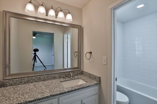 200 Lochness Ln, Fort Worth TX  76126-3212 exterior