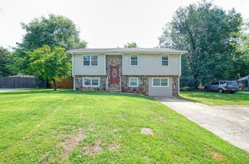 1730 Pacer Pl, Conyers, GA 30012-4033