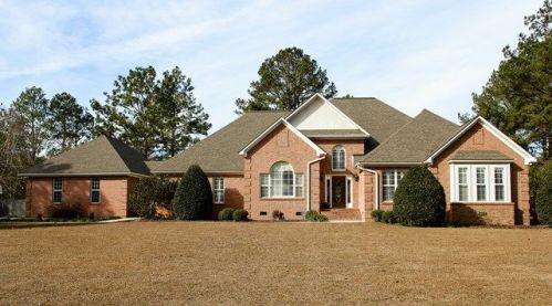 2812 Ridge Ave, Tifton, GA 31794-1327