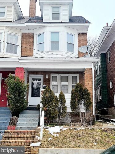 26 Boudinot St, Trenton, NJ 08618-5504