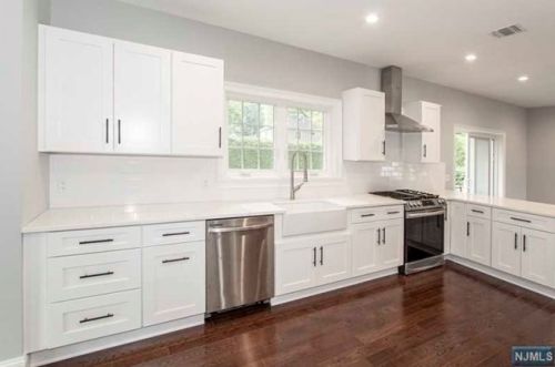 1028 Arlington Rd, N Milford, NJ 07646-3102