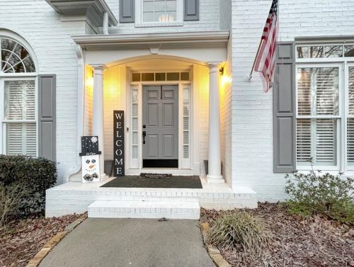 217 Chadwyck Ln, Holly Springs, GA 30115-6150