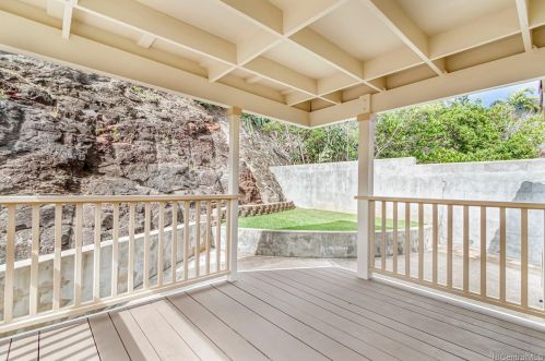852 Kealahou St, Honolulu HI  96825-2910 exterior