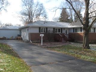 421 Ridge St, Barrington Hills, IL 60102