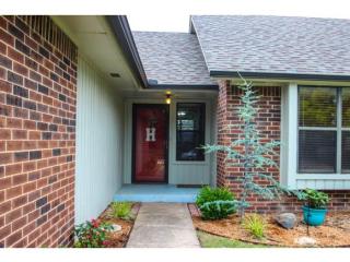 510 Midland Dr, Norman, OK 73072-5107