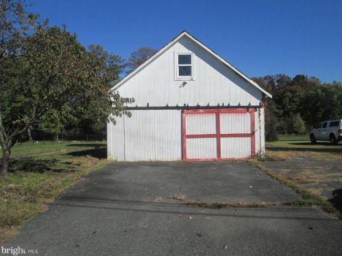 409 Aldino Stepney Rd, Aberdeen MD  21001-1109 exterior