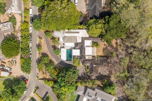 3715 Diamond Head Cir, Honolulu, HI 96815-4424