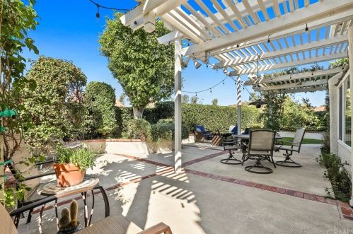 4 Campanero, Irvine CA  92620-1821 exterior