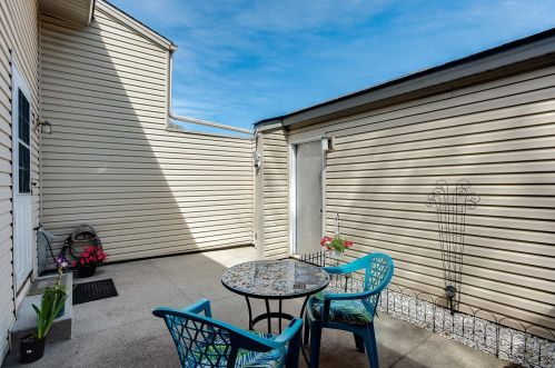 12146 Eagle St, Minneapolis MN  55448-1922 exterior