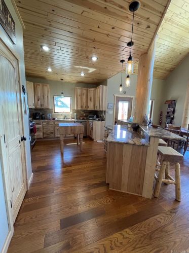 2221 Sigler Dr, Sangre De Cristo Ranches CO exterior