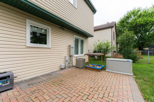 1502 Frank Ave, Bannockburn IL  60015-3523 exterior