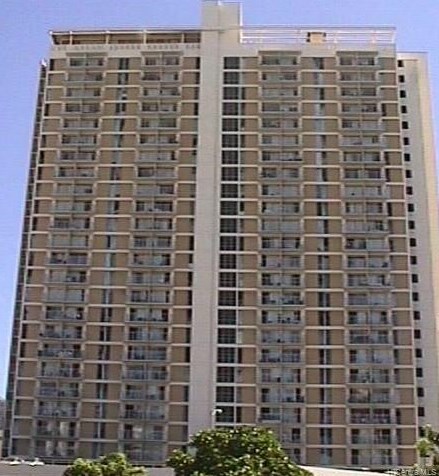 1655 Makaloa St, Honolulu HI  96814-3946 exterior