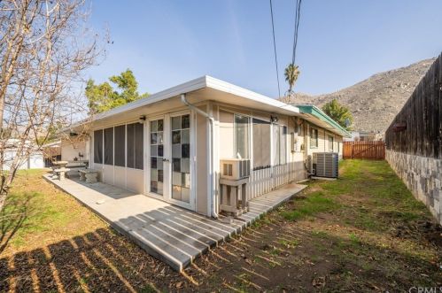 4067 Haverford Ave, Riverside CA  92507-4815 exterior