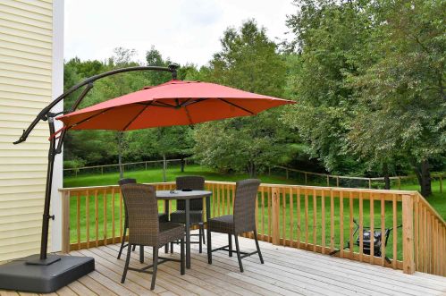 275 Liberty Hill Rd, Henniker, NH 03242-6024