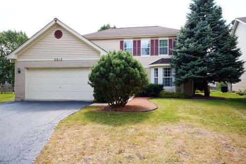 2012 Chang Ct, Naperville, IL 60540-0935