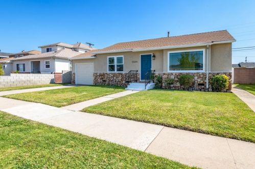 5506 123rd St, Hawthorne, CA 90250-3425
