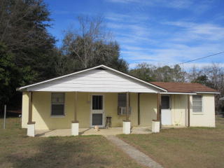 2055 Sarabelle Ave, Soperton, GA 30457-2321