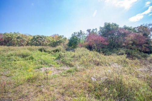 116 Wantage School Rd, Wantage, NJ 07461